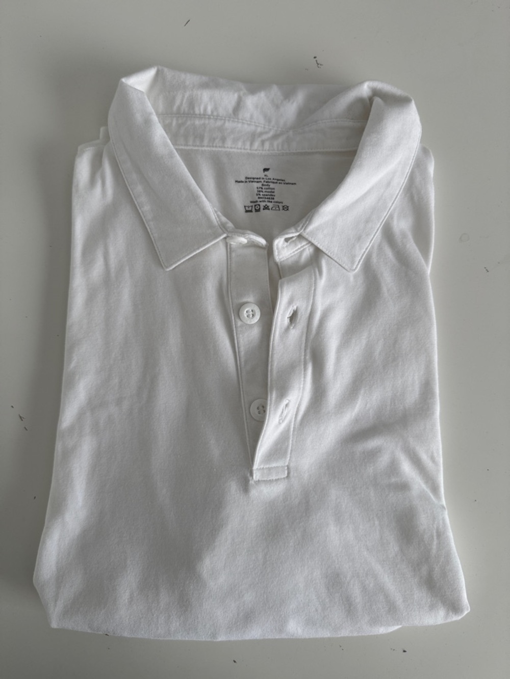 Fabletics Men's White Polo Shirt - Classic Collared Style size XL